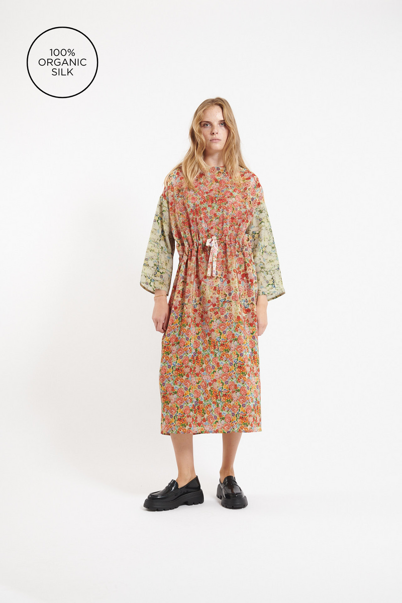 ANNTIAN │ Simple Dress in PRINT -BRIGHT FLOWERS – Anntian Shop